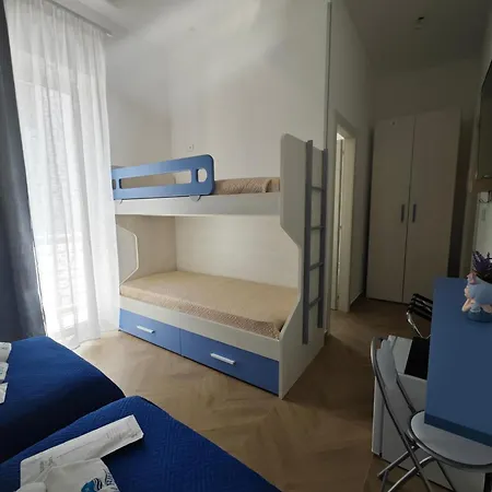 Πανσιόν Al Blu 4*